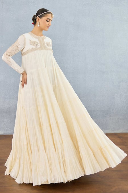 Buy Torani Ivory Muslin, Silk Sequins, Maahe Ruma Floral Heart Embroidered Anarkali Online at Aza Fashions Buy_Torani_Ivory Muslin, Silk Sequins, Maahe Ruma Floral Heart Embroidered Anarkali _Online_at_Aza_Fashions