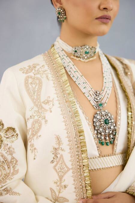 Buy Torani Ivory Georgette, Muslin Maahe Parthi Paisley Vine Embroidered Jacket Saree Set Online at Aza Fashions Buy_Torani_Ivory Georgette, Muslin Maahe Parthi Paisley Vine Embroidered Jacket Saree Set _Online_at_Aza_Fashions