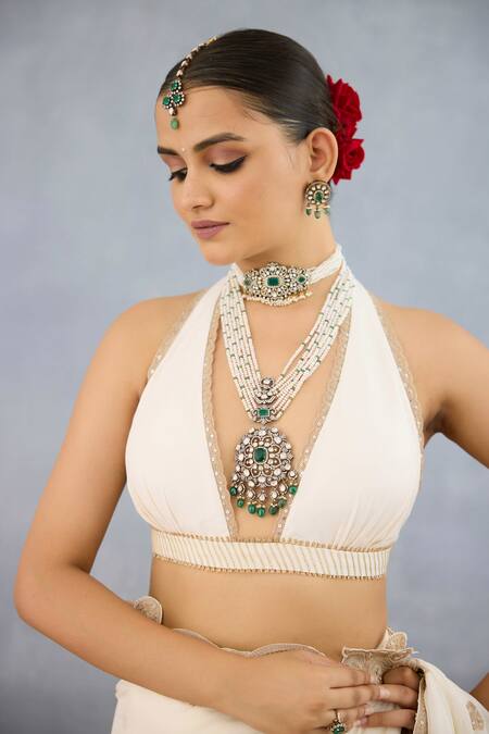 Shop Torani Ivory Georgette, Muslin Maahe Parthi Paisley Vine Embroidered Jacket Saree Set Shop_Torani_Ivory Georgette, Muslin Maahe Parthi Paisley Vine Embroidered Jacket Saree Set