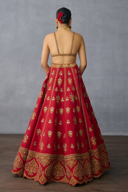 Shop Torani Red Organza, Jersey Zari, Sequins, Pearls Shamse Reia Embroidered Lehenga Set at Aza Fashions Shop_Torani_Red Organza, Jersey Zari, Sequins, Pearls Shamse Reia Embroidered Lehenga Set _at_Aza_Fashions