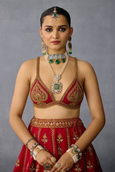 Buy Torani Red Organza, Jersey Zari, Sequins, Pearls Shamse Reia Embroidered Lehenga Set Online at Aza Fashions Buy_Torani_Red Organza, Jersey Zari, Sequins, Pearls Shamse Reia Embroidered Lehenga Set _Online_at_Aza_Fashions