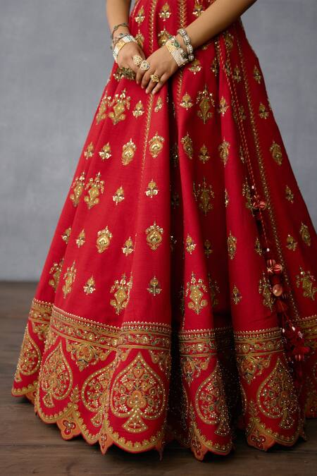 Shop Torani Red Organza, Jersey Zari, Sequins, Pearls Shamse Reia Embroidered Lehenga Set Online at Aza Fashions Shop_Torani_Red Organza, Jersey Zari, Sequins, Pearls Shamse Reia Embroidered Lehenga Set _Online_at_Aza_Fashions