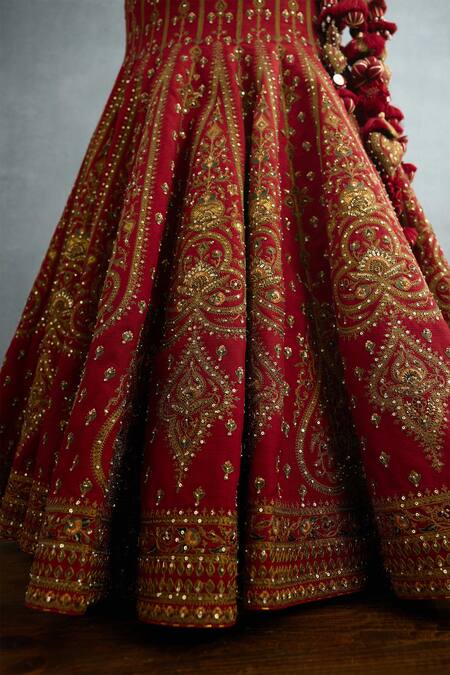 Torani Red Organza, Jersey, Silk Pearls, Sequins, Shamse Raisa Embroidered Lehenga Set Online at Aza Fashions Torani_Red Organza, Jersey, Silk Pearls, Sequins, Shamse Raisa Embroidered Lehenga Set _Online_at_Aza_Fashions