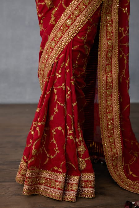 Torani Red Organza, Jersey Zari, Sequins Shamse Ilina Embroidered Saree Online at Aza Fashions Torani_Red Organza, Jersey Zari, Sequins Shamse Ilina Embroidered Saree _Online_at_Aza_Fashions