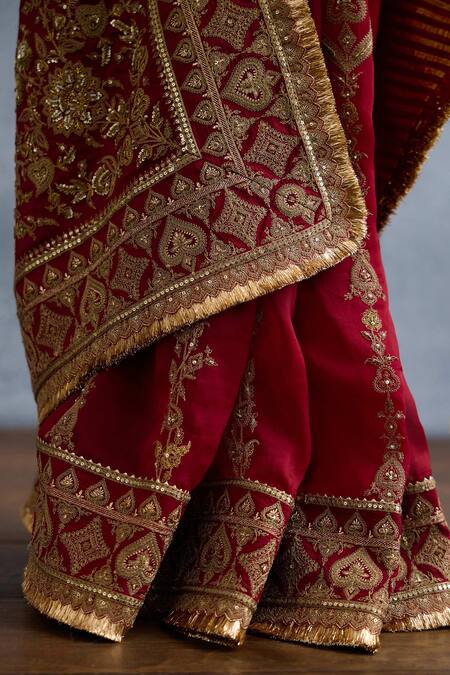 Torani Red Organza, Jersey Sequins, Zari Shamse Mariam Embroidered Saree Online at Aza Fashions Torani_Red Organza, Jersey Sequins, Zari Shamse Mariam Embroidered Saree _Online_at_Aza_Fashions