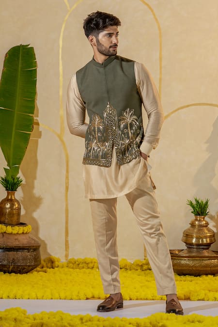 Shop_Runit Gupta_Gold Chanderi Silk, Velvet Plain Straight Kurt And Pant Set _at_Aza_Fashions