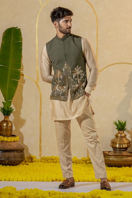 Runit Gupta Thread & Pearl Embroidered Bundi 