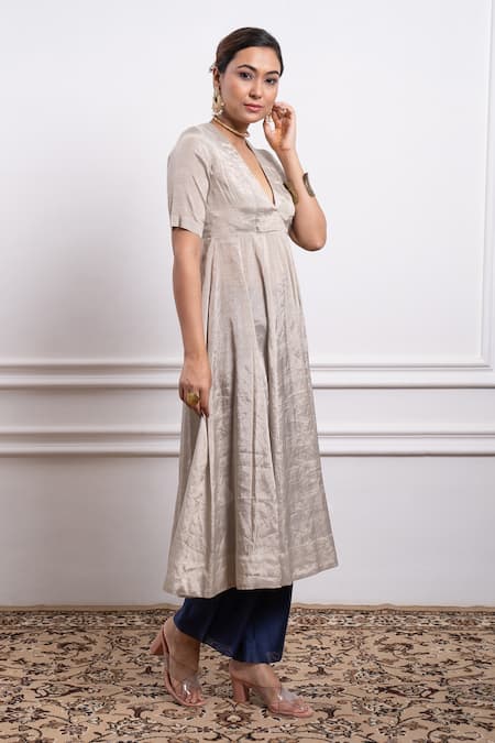 Shop Vinusto Silver Chanderi, Handloom Cotton Zari V-neck Handwoven Silk Anarkali With Pant Online at Aza Fashions Shop_Vinusto_Silver Chanderi, Handloom Cotton Zari V-neck Handwoven Silk Anarkali With Pant _Online_at_Aza_Fashions