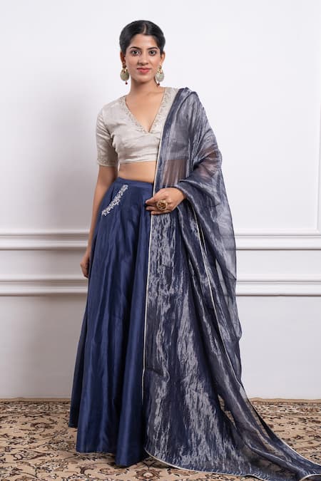 Vinusto Panelled Lehenga Embroidered Blouse Set 