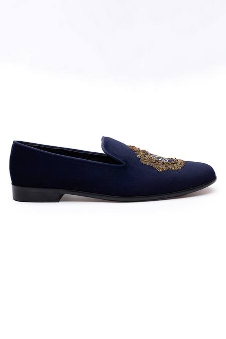 Buy Shutiq Blue Embroidered Javar Velvet Shoes Online at Aza Fashions Buy_Shutiq_Blue Embroidered Javar Velvet Shoes _Online_at_Aza_Fashions
