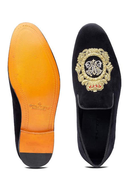 Shutiq Javar Crest Embroidered Shoes 