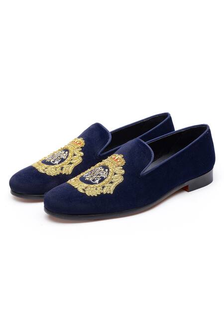 Shutiq Blue Embroidered Javar Crest Zardozi Shoes Online at Aza Fashions Shutiq_Blue Embroidered Javar Crest Zardozi Shoes _Online_at_Aza_Fashions