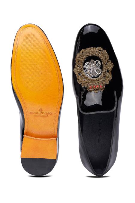 Shop Shutiq Black Embroidered Javar Patent Leather Shoes at Aza Fashions Shop_Shutiq_Black Embroidered Javar Patent Leather Shoes _at_Aza_Fashions