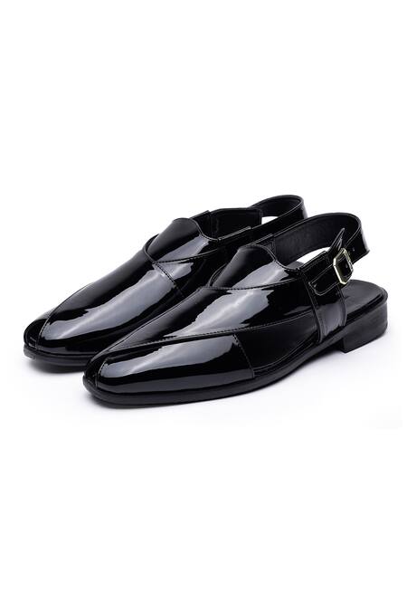 Shutiq_Black Plain Leather Peshawari Sandals _Online_at_Aza_Fashions