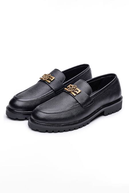 Shutiq Black Embellished Sesha Barbados Serpent Mules Online at Aza Fashions Shutiq_Black Embellished Sesha Barbados Serpent Mules _Online_at_Aza_Fashions