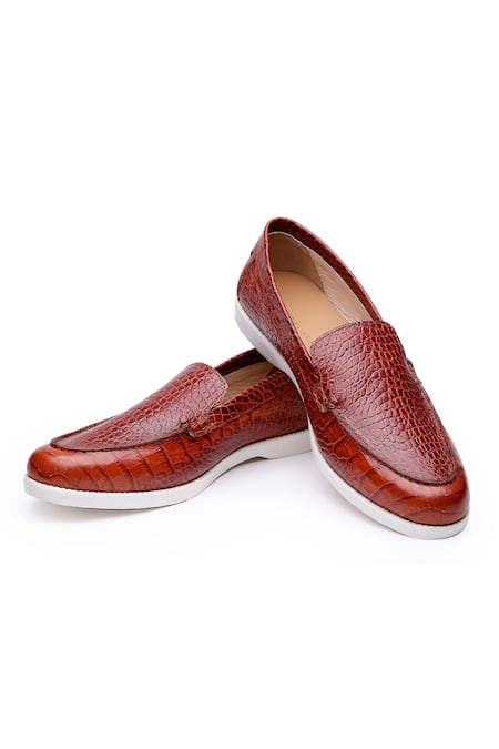 SHUTIQ Brown Croco Otimo Textured Shoes 