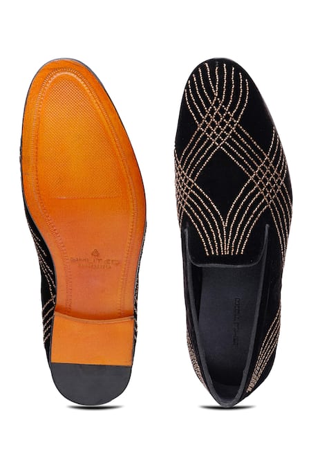 Shop Shutiq Black Gamby Cutdana Ray Embroidered Velvet Shoes at Aza Fashions Shop_Shutiq_Black Gamby Cutdana Ray Embroidered Velvet Shoes _at_Aza_Fashions