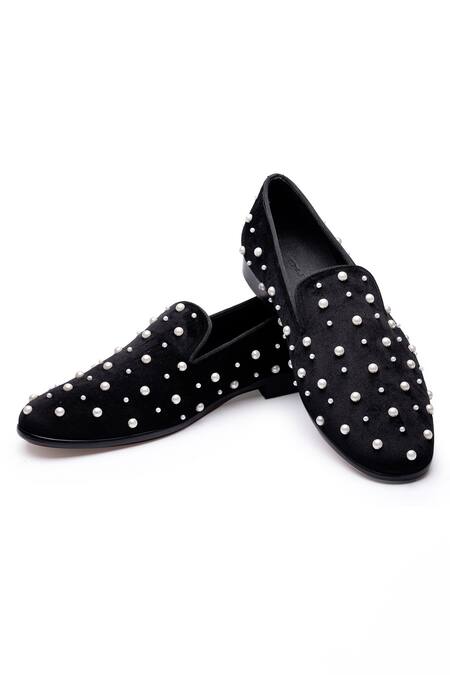 SHUTIQ Gem Pearl Embroidered Velvet Shoes 