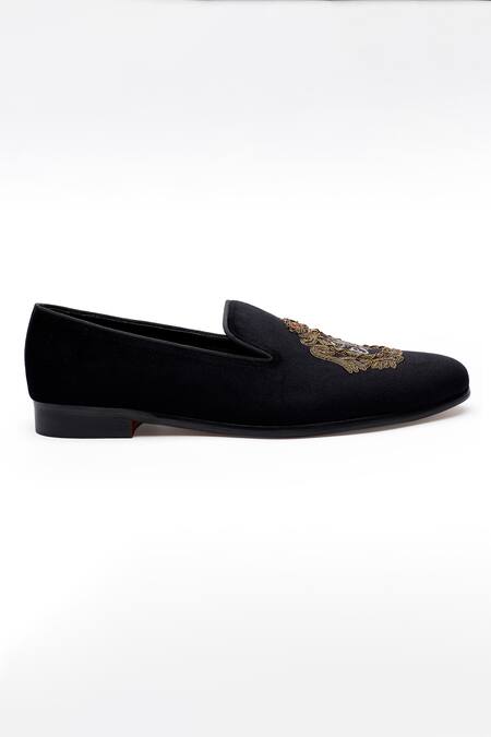 Buy Shutiq Black Crown Embroidery Velvet Mules Online at Aza Fashions Buy_Shutiq_Black Crown Embroidery Velvet Mules _Online_at_Aza_Fashions