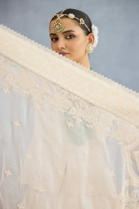 Shop Torani Ivory Organza, Jersey Sequins, Maahe Sanyah Threadwork Bridal Lehenga Set Online at Aza Fashions Shop_Torani_Ivory Organza, Jersey Sequins, Maahe Sanyah Threadwork Bridal Lehenga Set _Online_at_Aza_Fashions