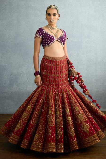 Buy Torani Red Organza, Jersey, Silk Pearls, Sequins, Shamse Raisa Embroidered Lehenga Set Online at Aza Fashions Buy_Torani_Red Organza, Jersey, Silk Pearls, Sequins, Shamse Raisa Embroidered Lehenga Set _Online_at_Aza_Fashions