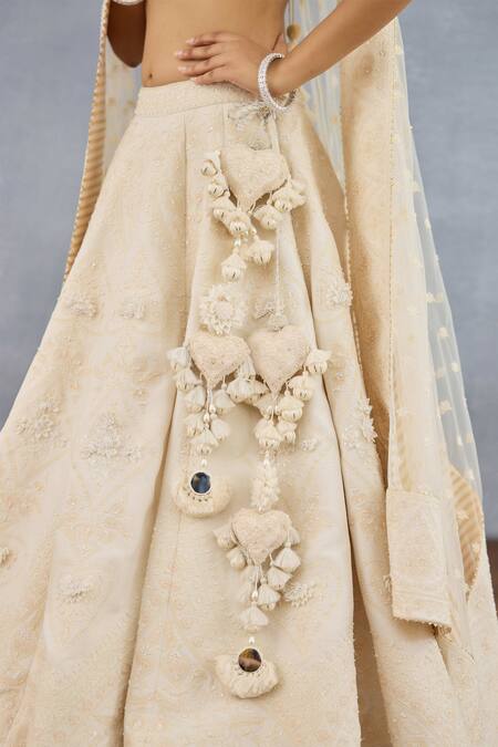 Shop Torani Ivory Organza, Jersey Embroidery, Maahe Mumtaz Floral Lehenga Blouse Set Online at Aza Fashions Shop_Torani_Ivory Organza, Jersey Embroidery, Maahe Mumtaz Floral Lehenga Blouse Set _Online_at_Aza_Fashions