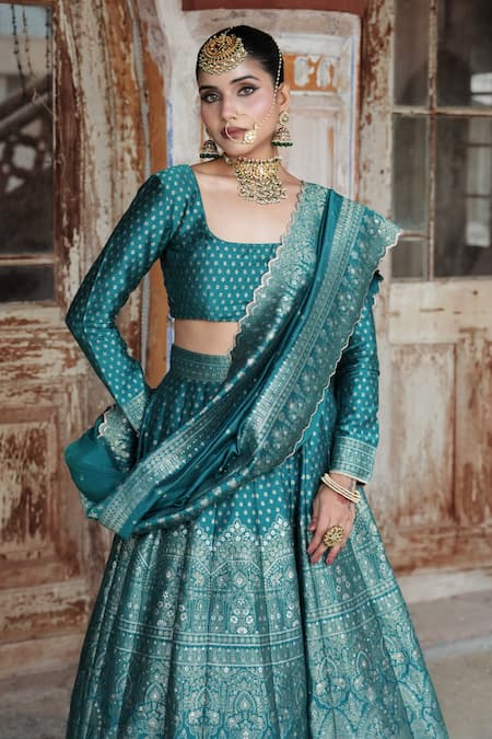 Safaa Blue Velvet, Silk Zari, Embroidery Square Neck Mirea Peacock Woven Lehenga Set at Aza Fashions Safaa_Blue Velvet, Silk Zari, Embroidery Square Neck Mirea Peacock Woven Lehenga Set _at_Aza_Fashions