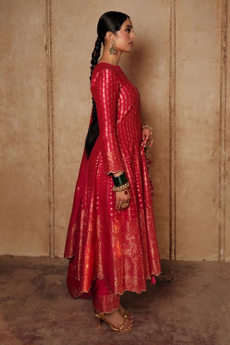 Safaa Magenta Velvet Zari, Embroidery Adeena Floral Vine Woven Anarkali Pant Set Online at Aza Fashions Safaa_Magenta Velvet Zari, Embroidery Adeena Floral Vine Woven Anarkali Pant Set _Online_at_Aza_Fashions