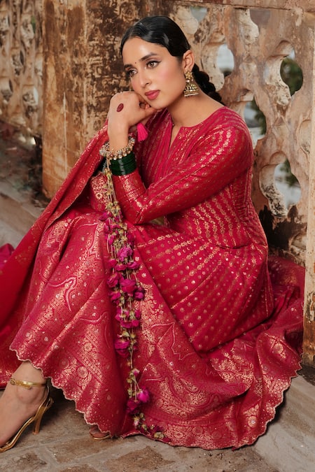 Safaa Magenta Velvet Zari, Embroidery Adeena Floral Vine Woven Anarkali Pant Set at Aza Fashions Safaa_Magenta Velvet Zari, Embroidery Adeena Floral Vine Woven Anarkali Pant Set _at_Aza_Fashions