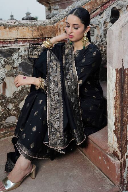 Buy_Safaa_Black Velvet, Velour Embroidery, Zari Zahia Botanic Woven Anarkali Pant Set _Online_at_Aza_Fashions