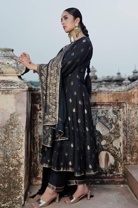 Safaa_Black Velvet, Velour Embroidery, Zari Zahia Botanic Woven Anarkali Pant Set _at_Aza_Fashions