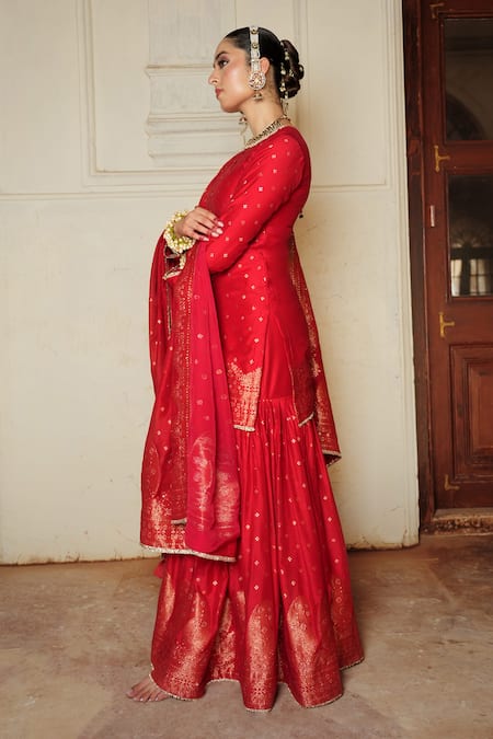 Shop_Safaa_Red Velvet Embroidery Round Neck Azeela Floral Butti Woven Kurta Gharara Set _Online_at_Aza_Fashions