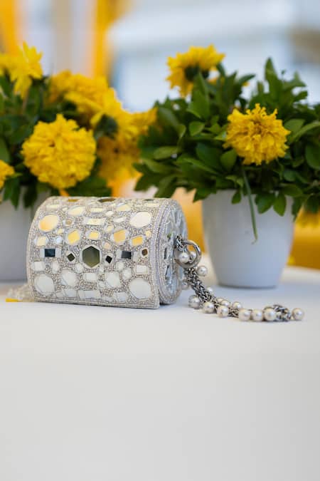 Buy_Nayaab By Sonia_Silver Mirrors, Zari Aynali Boshkeh Sheesha Embroidered Potli Bag 