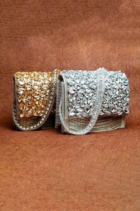 Buy_Nayaab By Sonia_Gold Diamonds Hinted Kasse Clutch Bag 