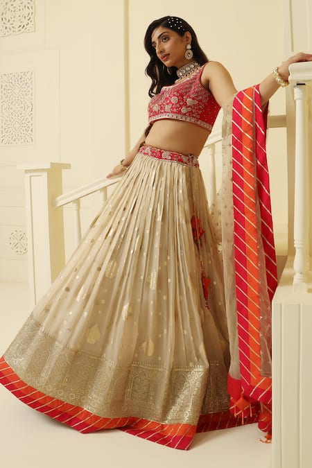 MeenaGurnam Floral & Temple Motif Pattern Lehenga Set 