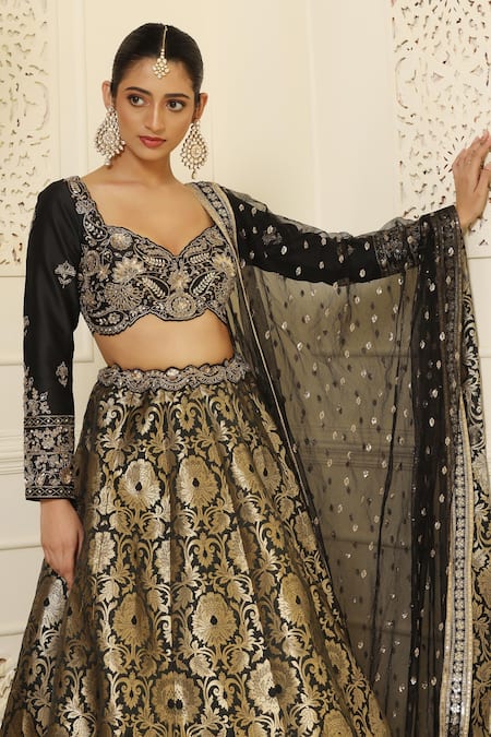 Meenagurnam_Black Silk, Net, Jacquard Sequins Polo Floral Banarasi Pattern Lehenga Set _Online_at_Aza_Fashions
