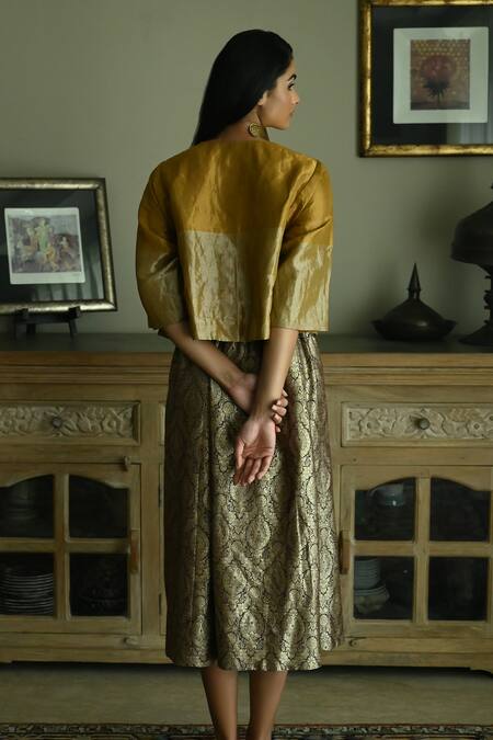 Shorshe Clothing Reshma Stripe Woven Blouse 