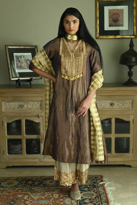 Shorshe Clothing Banjara Embroidered Neck Kurta & Palazzo Set 