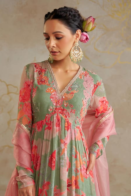 Chhavvi Aggarwal_Green Organza, Crepe, Georgette, Linen, Chiffon Rose Print And Anarkali Set _at_Aza_Fashions