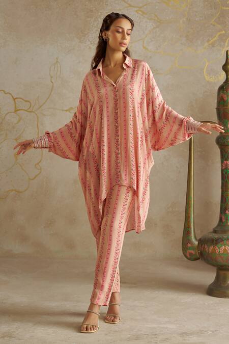 Buy Chhavvi Aggarwal Pink Crepe Embroidery, Sequins Collared Floral Print Shirt With Pant Online at Aza Fashions Buy_Chhavvi Aggarwal_Pink Crepe Embroidery, Sequins Collared Floral Print Shirt With Pant _Online_at_Aza_Fashions