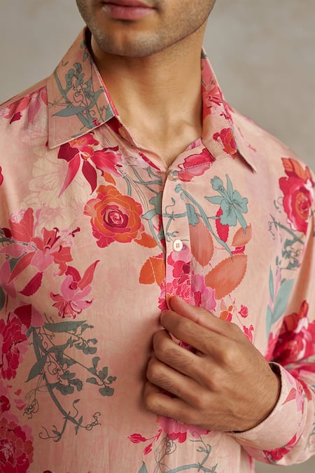 Chhavvi Aggarwal_Pink Crepe, Cotton Floral Print Kurta With Pant _Online_at_Aza_Fashions