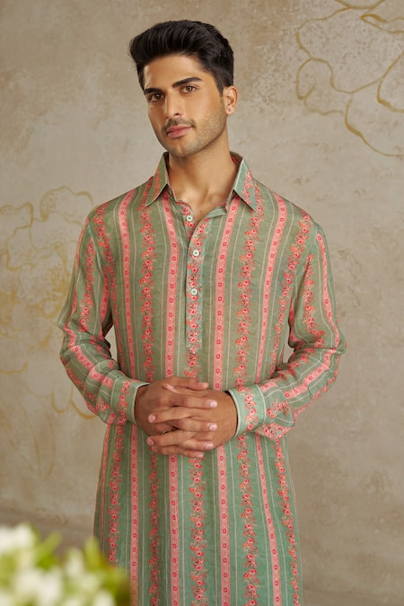 Chhavvi Aggarwal_Green Crepe, Gingham, Cotton Geometric Floral Print Kurta With Pant _Online_at_Aza_Fashions