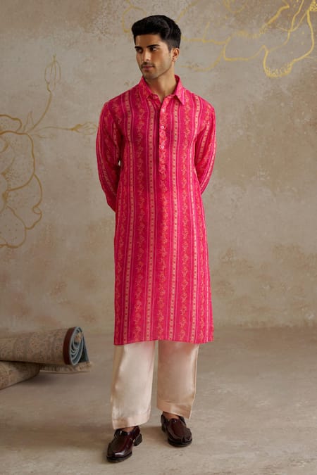 Chhavvi Aggarwal Pink Crepe Printed Geometric Floral Kurta And Pant Set 