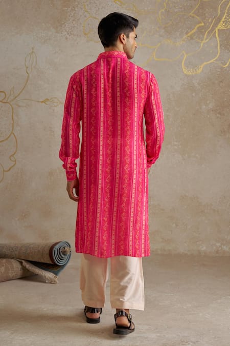 Chhavvi Aggarwal Geometric Floral Print Kurta & Pant Set 