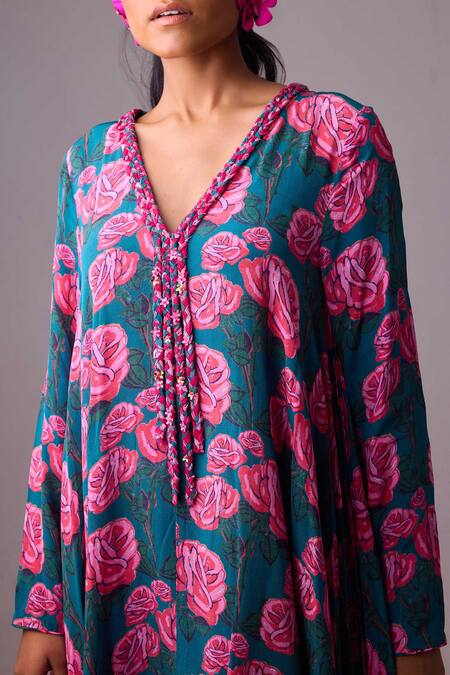 Nikasha Pink Georgette, Silk V-neck Gullista Print Asymmetric Kurta With Dhoti Pant at Aza Fashions Nikasha_Pink Georgette, Silk V-neck Gullista Print Asymmetric Kurta With Dhoti Pant _at_Aza_Fashions
