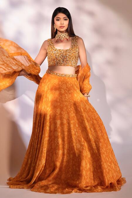 Buy_Kiyohra_Orange Organza, Net Sequins, Mirrors, Cut Work, Flower Print Skirt Set 