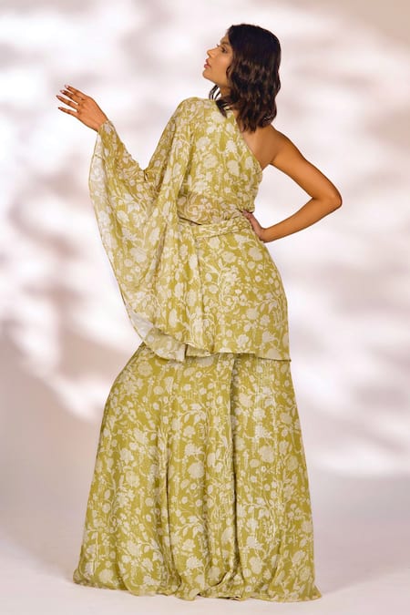 Kiyohra Shay Floral Print Cape Top & Flared Pant Set 