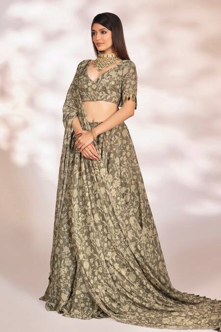 Buy_Kiyohra_Green Lurex, Georgette Tassels, Embroidery Mira Floral Vine Print Lehenga Set _Online_at_Aza_Fashions