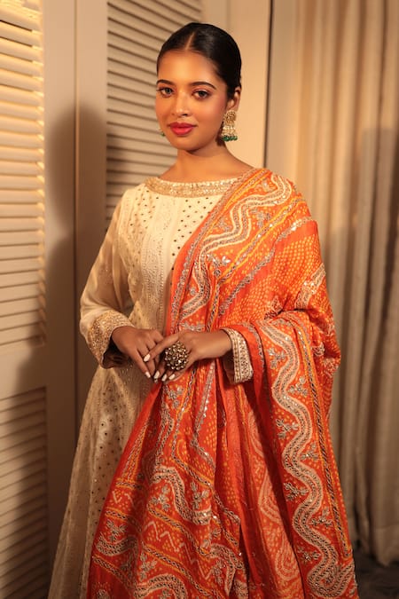 Bandhani Off White Georgette Sequins, Gota Patti, Chikankari Anarkali With Dupatta Online at Aza Fashions Bandhani_Off White Georgette Sequins, Gota Patti, Chikankari Anarkali With Dupatta _Online_at_Aza_Fashions