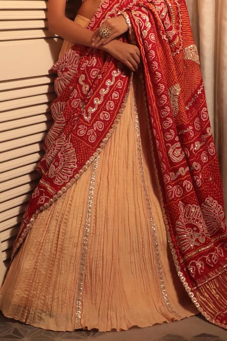 Bandhani_Red Silk, Gabardine Embroidery, Gota Patti V-neck Floral Lehenga Set _Online_at_Aza_Fashions